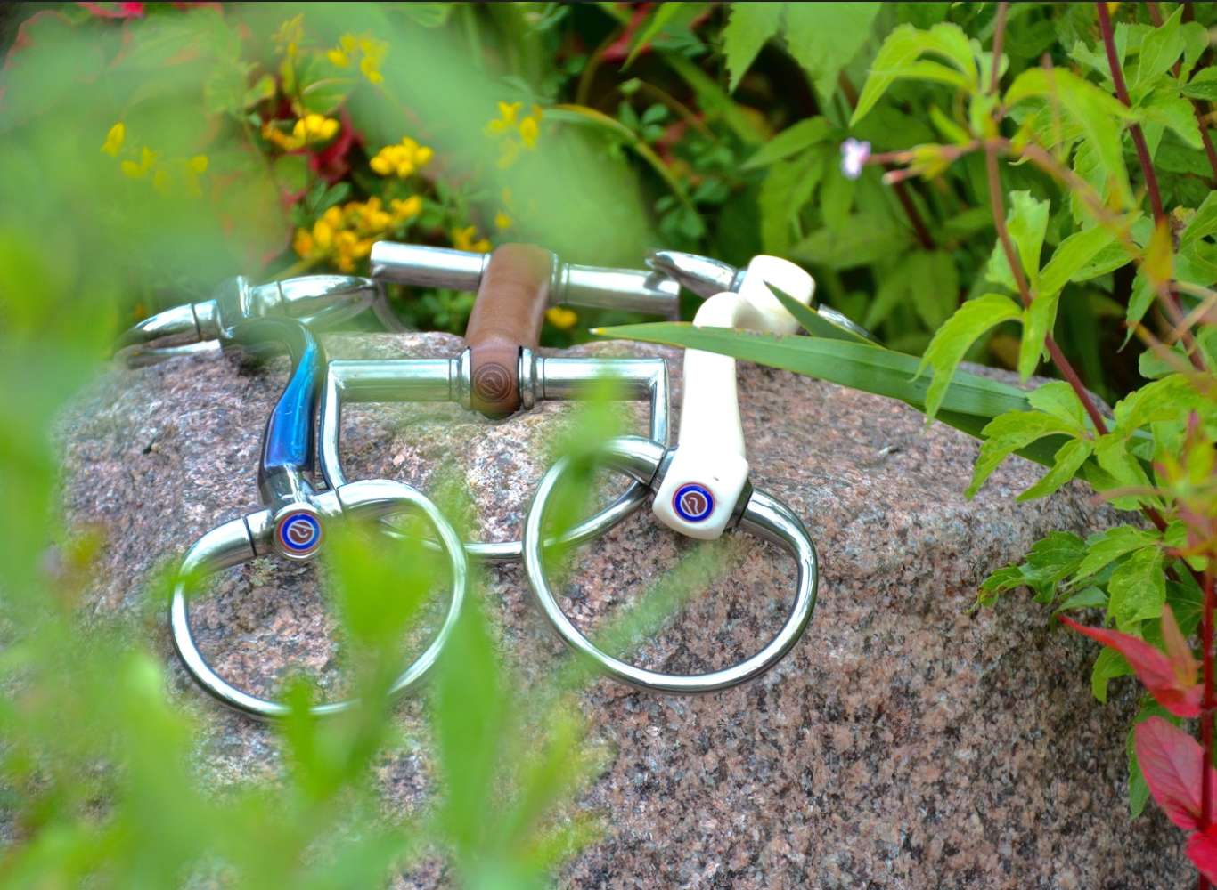 How to choose the right bit material for your horse.